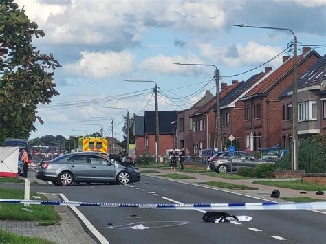 Autobestuurder die motor aanreed in Scherpenheuvel。